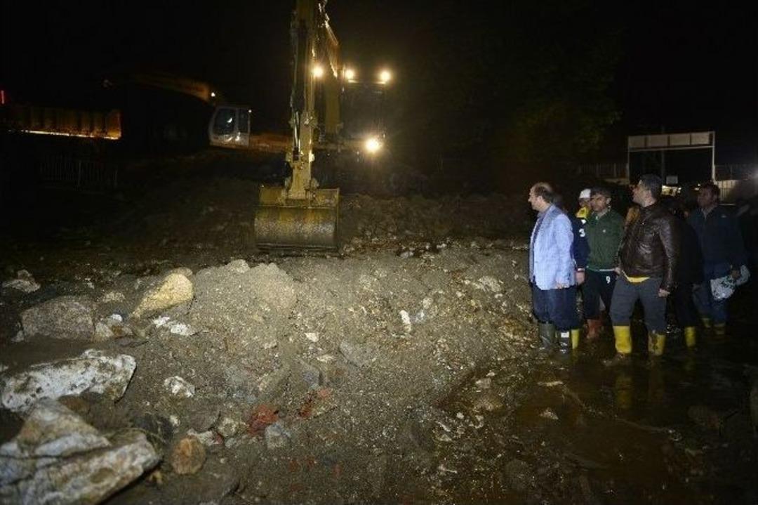 Afetlere &lsquo;yıldırım&rsquo; M&uuml;dahale