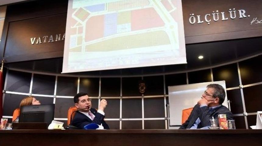 M&uuml;lkiyet Sorununa &Ccedil;&ouml;z&uuml;m Beklenen Gecekondulara Kentsel D&ouml;n&uuml;ş&uuml;m İmkanı
