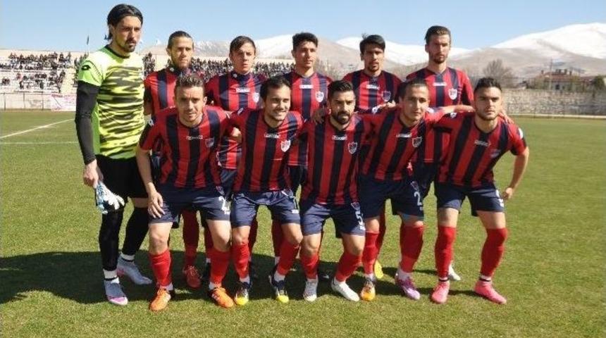 Niğde Belediyespor Puan Kaybetti Ortalık Karıştı