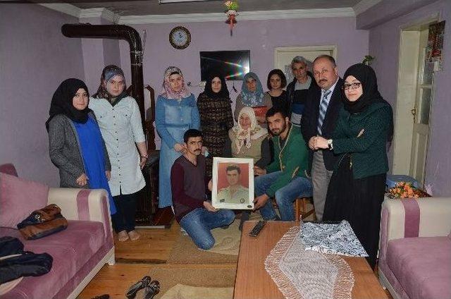 Osmancık Kyk&rsquo;dan Şehit Ailelerine Ziyaret 1