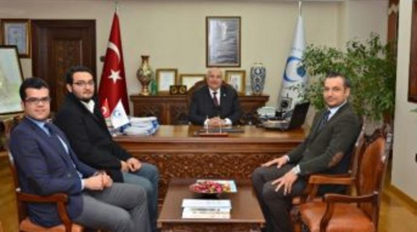 Gen&ccedil; Girişimciler&rsquo;den, Rekt&ouml;r G&ouml;n&uuml;ll&uuml;&rsquo;ye Ziyaret