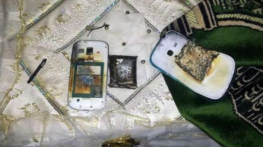 Şarja Takılan Telefon Patladı