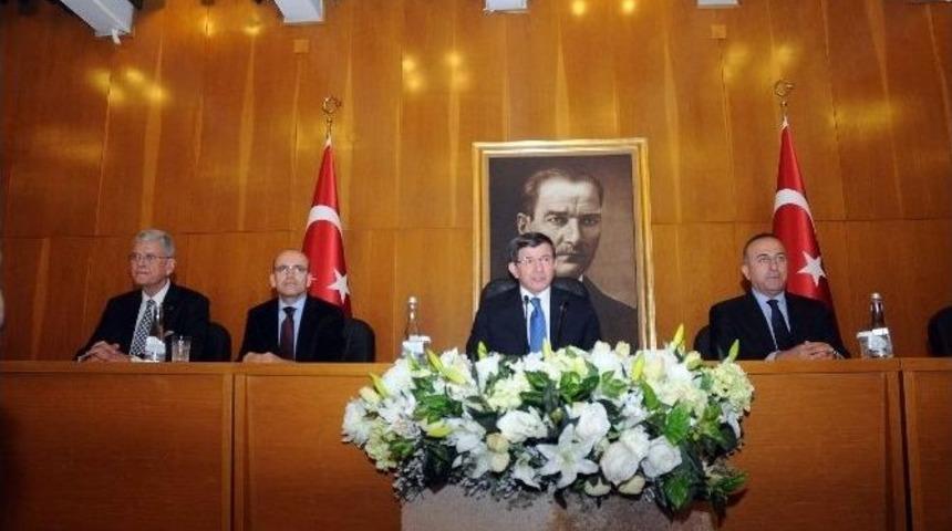 Davutoğlu: &ldquo;meclis&rsquo;in İtibarını Korumak Hepimizin Meselesi&rdquo;