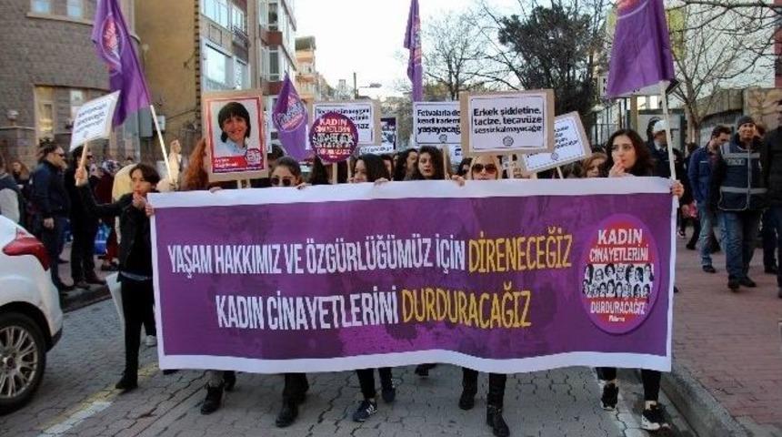 Kadın Cinayetlerini Durdurmak İ&ccedil;in Y&uuml;r&uuml;d&uuml;ler