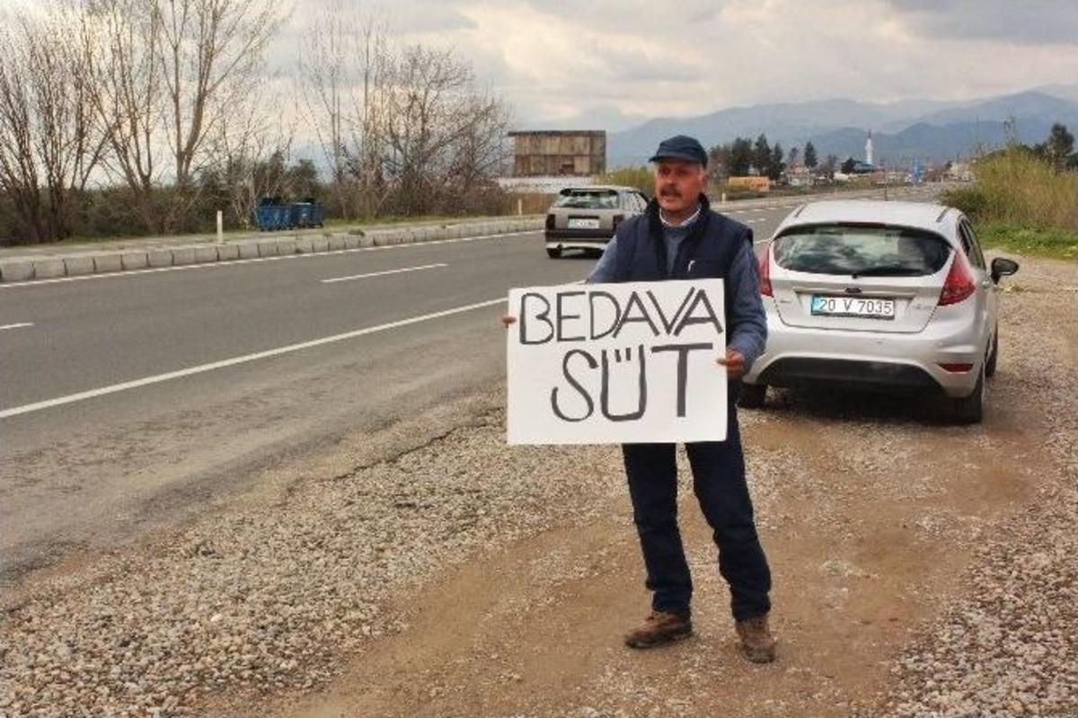 S&uuml;t&uuml;n&uuml; Satamayan &Ccedil;ift&ccedil;i 300 Litre S&uuml;t&uuml; Bedava Dağıttı