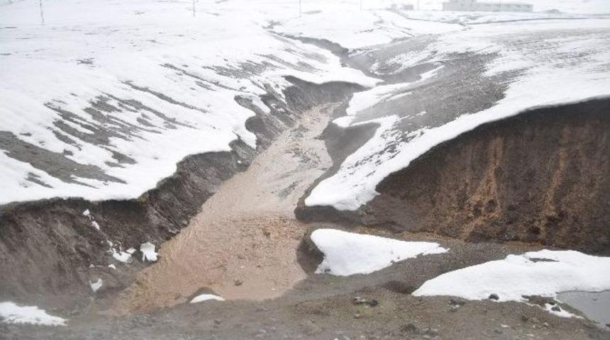 (&ouml;zel Haber) Muş&rsquo;ta Sel, Taşkın Ve Heyelan Uyarısı