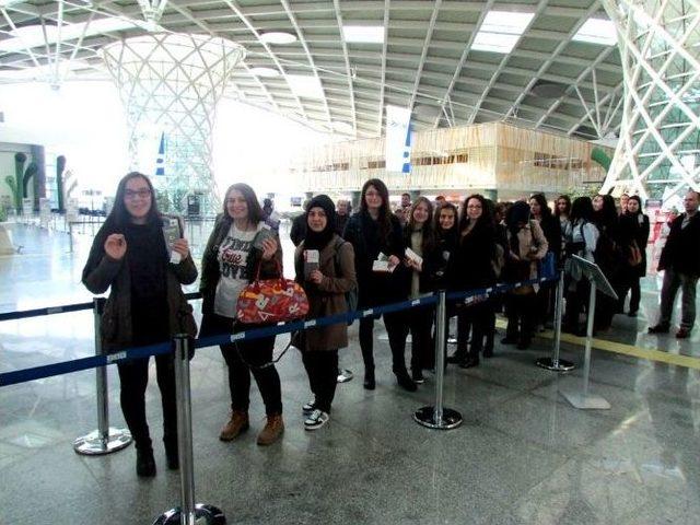 Sarıg&ouml;ll&uuml; &Ouml;ğrenciler Staj İ&ccedil;in Portekiz&rsquo;de 1