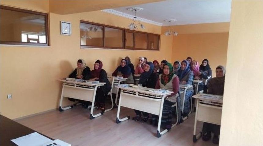 Ahıskalı Bayanlara Kur&rsquo;an Kursu A&ccedil;ıldı