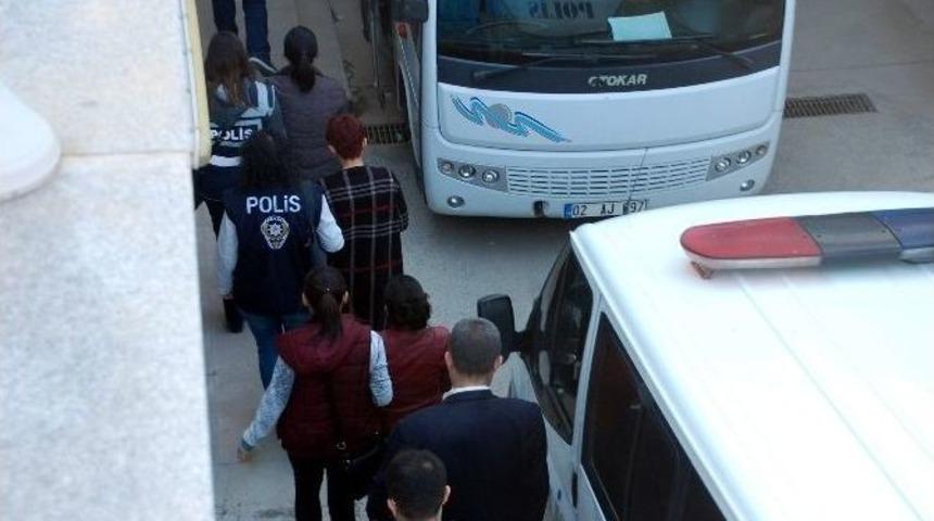 Terör Operasyonunda Yakalanan 11 Kişi Adliyeye Sevk Edildi