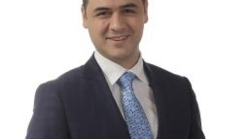 D&uuml;nyanın Gelecek Moda Y&uuml;z&uuml;n&uuml; T&uuml;rk Doktor Se&ccedil;iyor