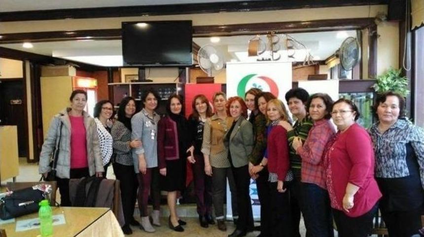 Eskişehir&rsquo;deki &Ccedil;iftelerli Kadınların D&uuml;nya Kadınlar G&uuml;n&uuml; Kutlaması