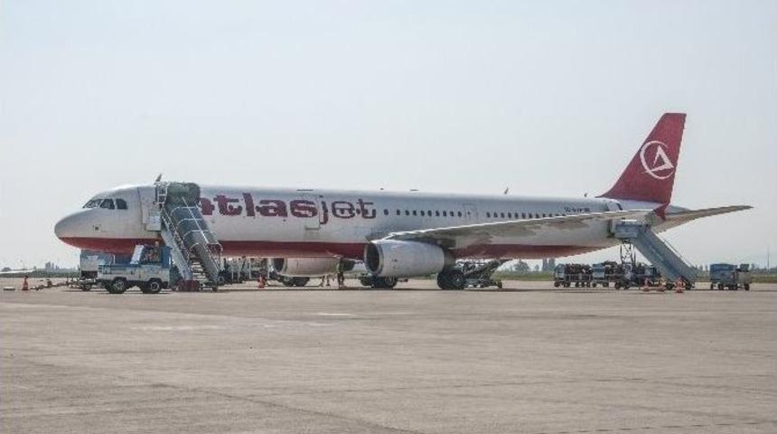 Kocaseyit Havaalanı&rsquo;nda U&ccedil;ak Sayısında Y&uuml;zde 289 Artış