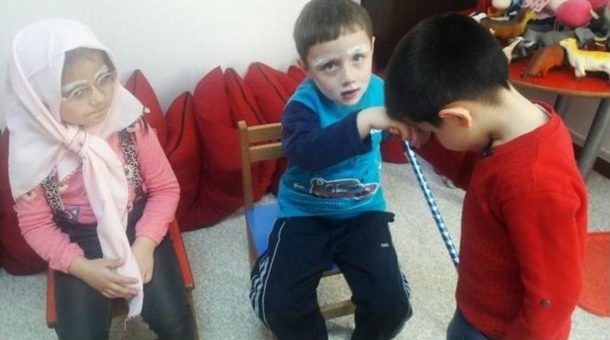 Pursaklar Belediyesi Nezaket Okulları Geleceğin Hanımefendisi Ve Beyefendisini Yetiştirmeye Devam Ediyor