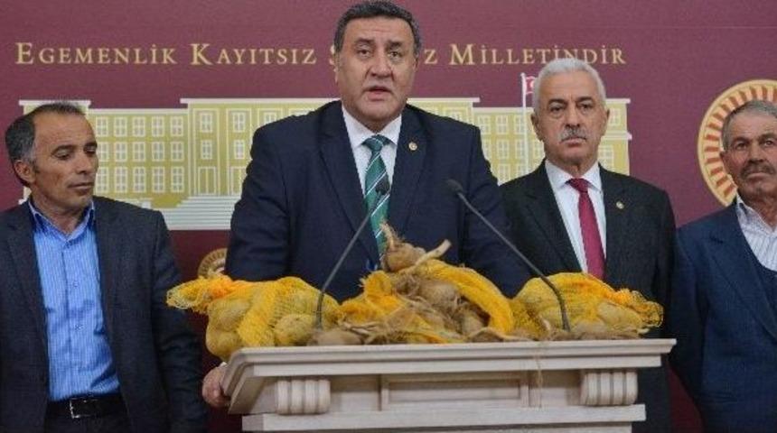 Mecliste Patatesli Basın Toplantısı