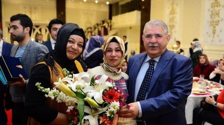 Mah&ccedil;i&ccedil;ek: &ldquo;başarımızın Mimarları, Kadınlarımızdır&rdquo;