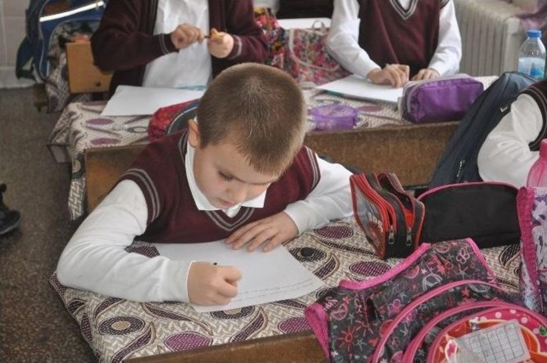 Minik Y&uuml;reklerden Duygulandıran Mektuplar