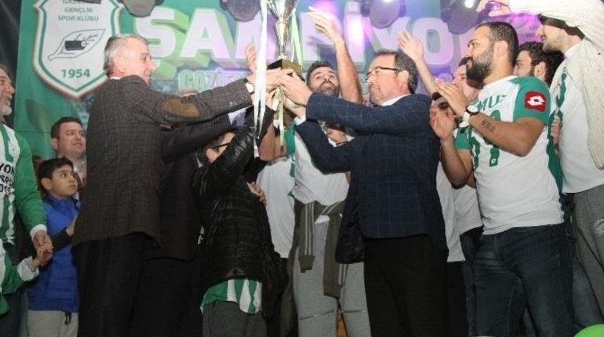 Gaziemir&rsquo;de Şampiyonluk Coşkusu
