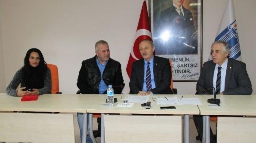 Alpagu Y&ouml;neticilerinden Başkan Atabay&rsquo;a Teşekk&uuml;r Şilti..