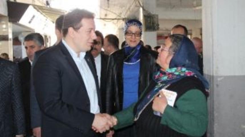 Ak Parti Denizli İl Başkanı Filiz&rsquo;den Kadınlar G&uuml;n&uuml; Mesajı