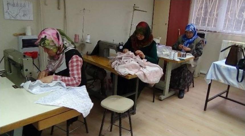 Yozgatlı Ev Kadınları Boş Zamanlarında Para Kazanıyor