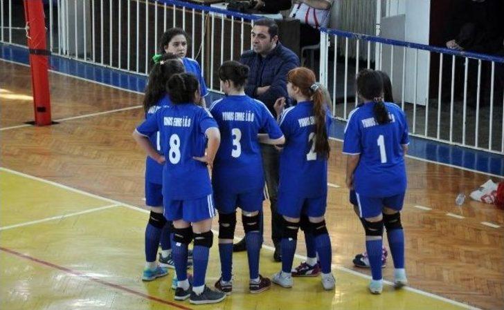 Evde Karı-koca Sahada Rakip Oldular G2