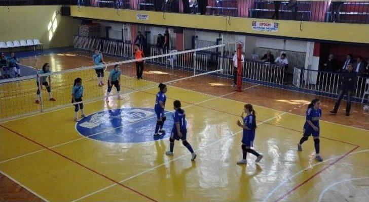 Evde Karı-koca Sahada Rakip Oldular G5