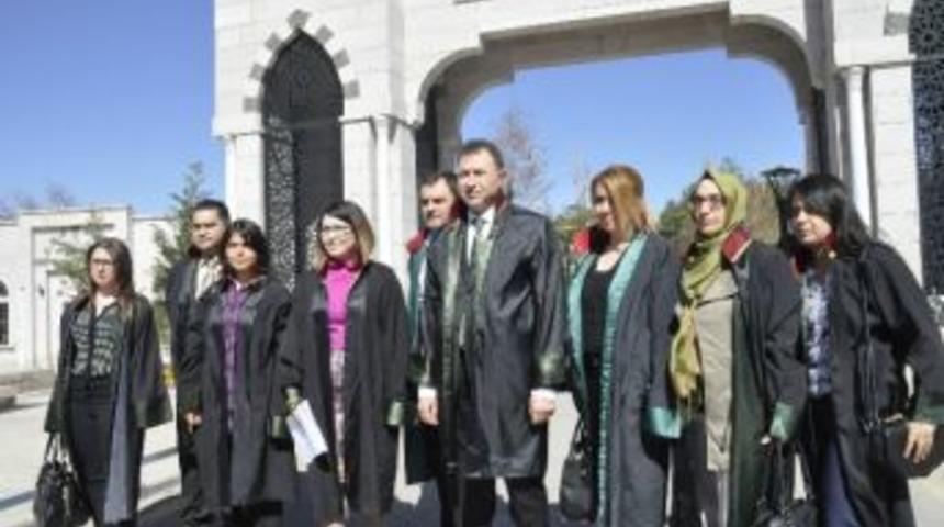 Kadın Avukatlardan Kadınlar G&uuml;n&uuml; Mesajı