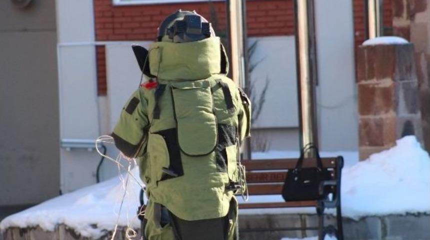 Erzurum&rsquo;da Ş&uuml;pheli &Ccedil;anta Paniğe Neden Oldu