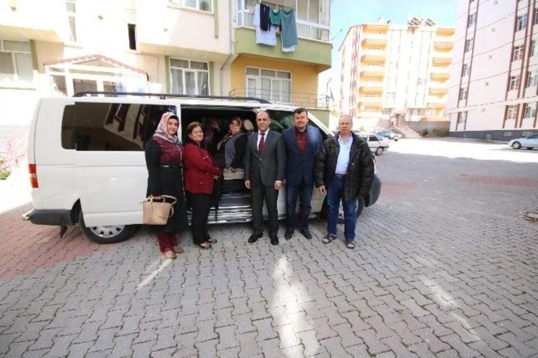Beyşehir&rsquo;in K&uuml;lliye Davetlisi Fedakar Anneleri Ankara Yolunda