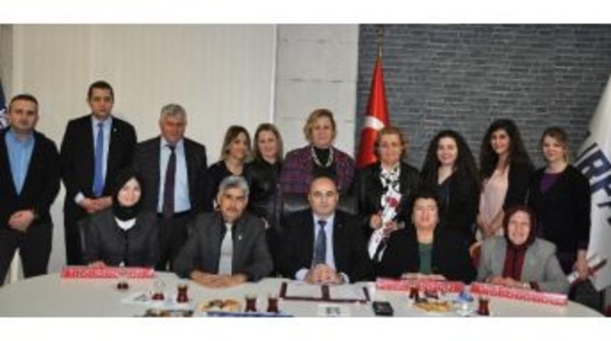 Burfaş&rsquo;tan Kadın Meclisi &Uuml;yelerine Sosyal Kart