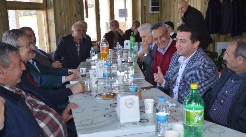 Eskişehir İmam Hatip Lisesi Mezunları Boz&uuml;y&uuml;k&rsquo;te Bir Araya Geldi