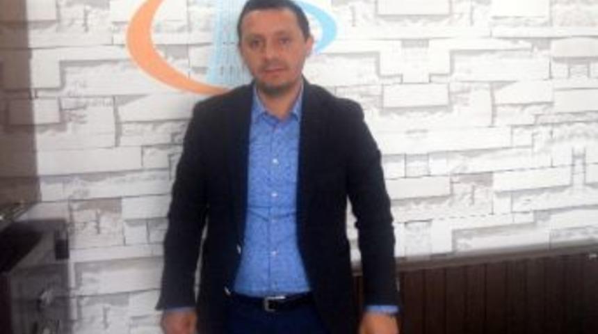 İş Adamı Akcan, 8 Mart Kadınlar G&uuml;n&uuml;n&uuml; Kutladı