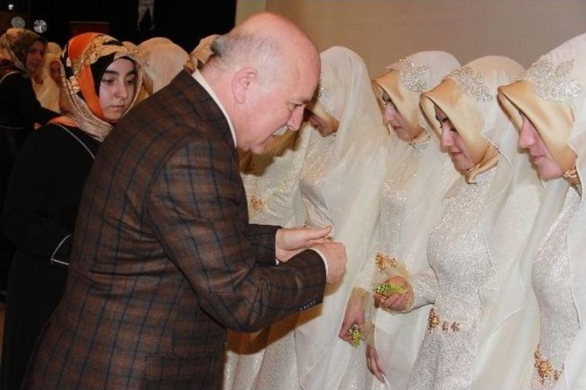 31 Hafize Ta&ccedil; Giydi