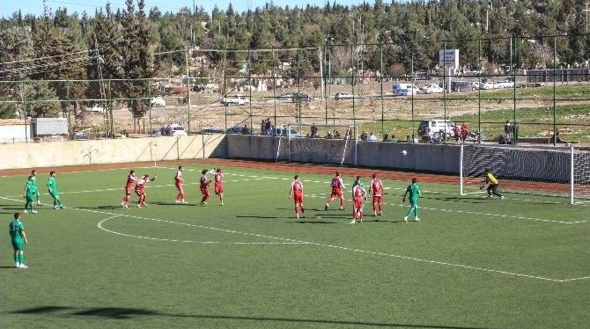 Şehitkamil Belediyespor Farklı Kazandı