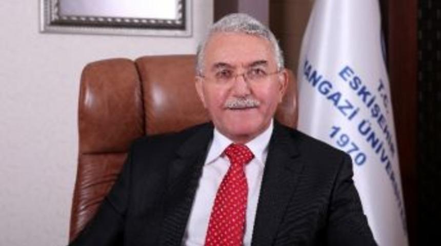 Eskişehir Osmangazi &Uuml;niversitesi Rekt&ouml;r&uuml; Prof. Dr. Hasan G&ouml;nen Kadınlar G&uuml;n&uuml;&rsquo;n&uuml; Kutladı