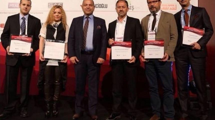 Forum Bornova Avm&rsquo;ye Hizmet Kalitesi &Ouml;d&uuml;l&uuml;
