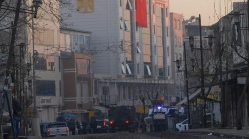 Sur&rsquo;daki Koridordan 12 Kişi Daha &Ccedil;ıktı