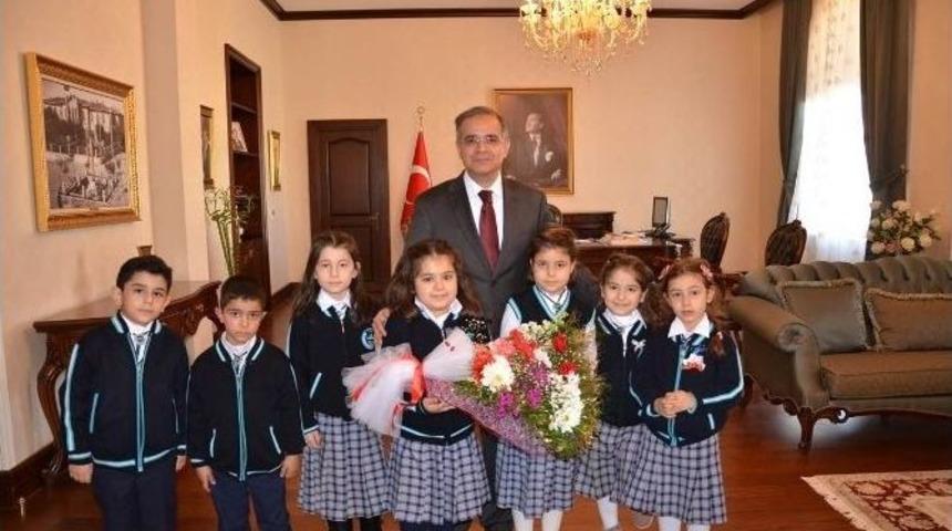 Kardeş Toki İlk&ouml;ğretim Okulu &Ouml;ğrencilerinden Valiliğe Ziyaret