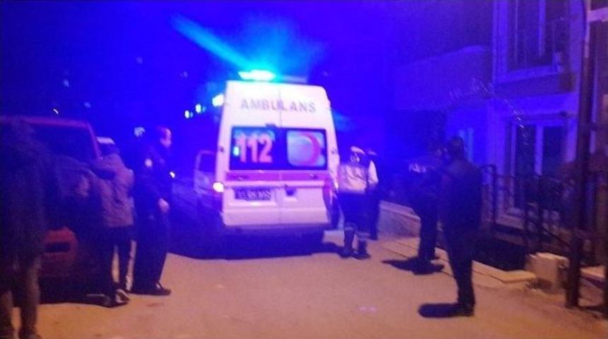 Babasının Beylik Tabancı İle Kendini Vurdu