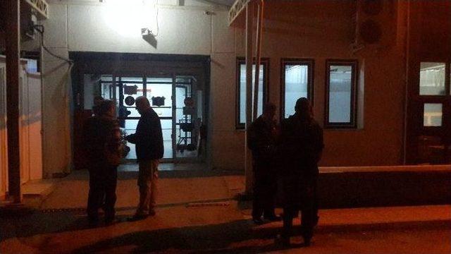 Babasının Beylik Tabancı İle Kendini Vurdu 1