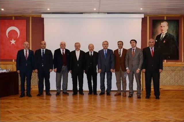 Bartın &Uuml;niversitesi&rsquo;nde Nurettin Top&ccedil;u Anıldı 2