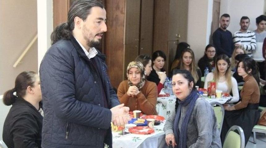 &Ccedil;erkesler&rsquo;den Kadınlar G&uuml;n&uuml; Kahvaltısı