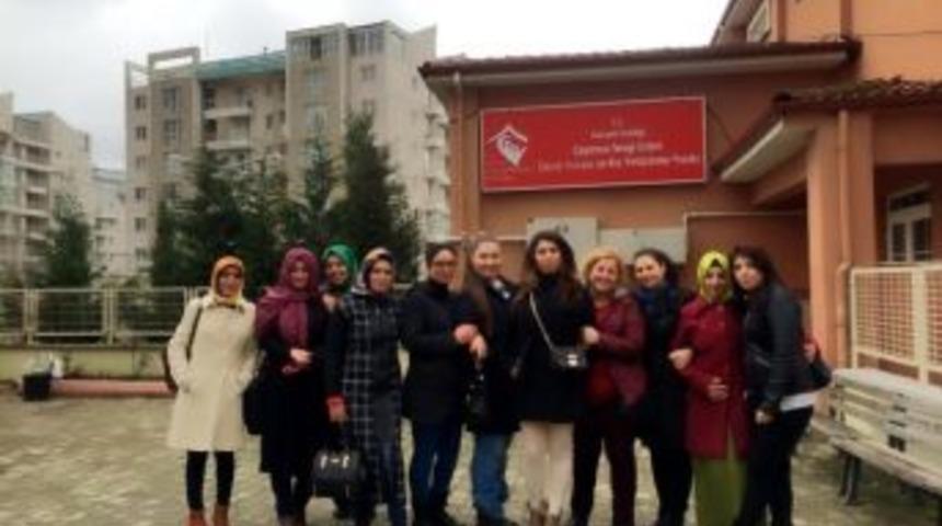 Gesmek Kursiyerleri Sevgi Evlerinde