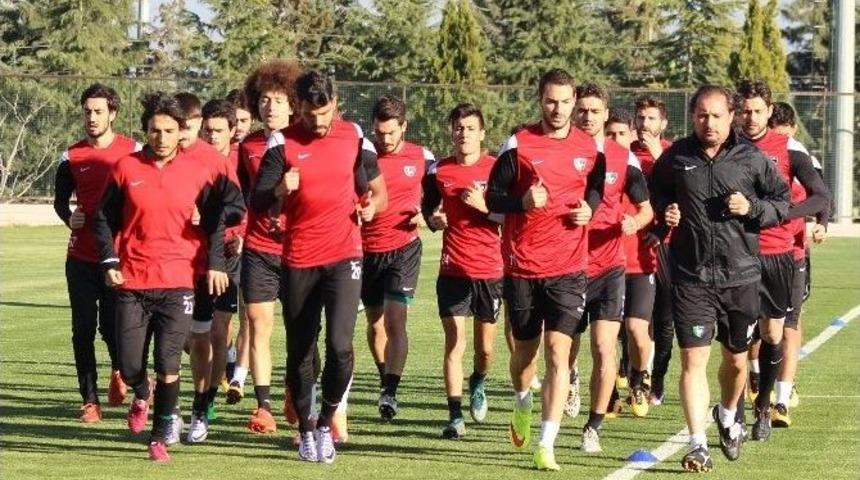 Denizlispor, Şanlıurfaspor Ma&ccedil;ını Unutmak İstiyor