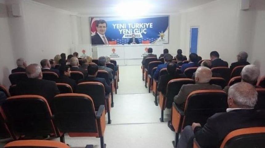 Ak Parti Y&uuml;r&uuml;tme Kurulu Belli Oldu