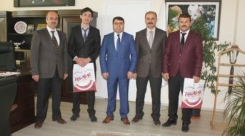 Kırekin&rsquo;den Hutbe Yarışmasının Birincisine &Ouml;d&uuml;l