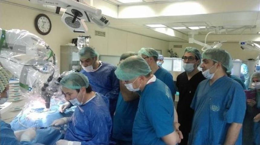 Adana&rsquo;da İlk Biyonik Kulak Ameliyatı