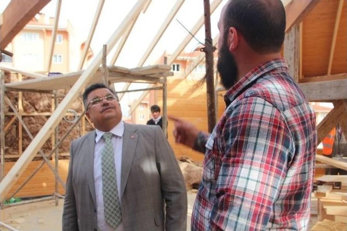 Hanımlar Kahvesi İ&ccedil;in Erkekler Seferber Oldu