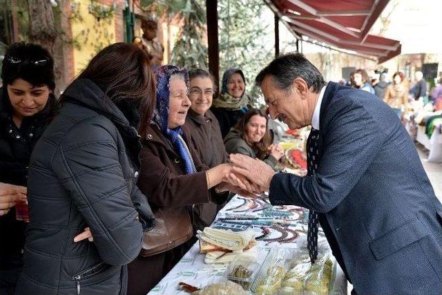 Tepebaşı’nda Kadın Panayırı Ve Takas Pazarı Açıldı