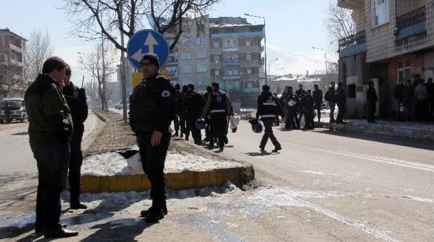 Polis Destekli Ka&ccedil;ak Elektrik Operasyonu